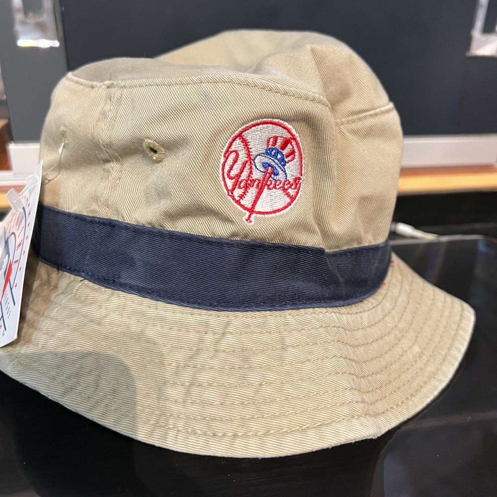 Vintage Tan Yankees Bucket Hat